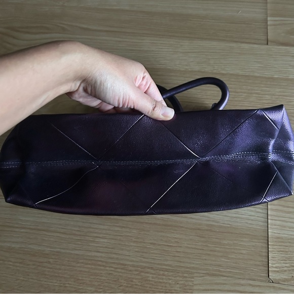 NWT Victoria’s Secret Purple Y2K Love Spell Travel Bag - Picture 4 of 8